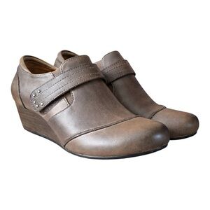 Taos Splurge Leather Wedge Shoes US 8 EUR 39 Comfort